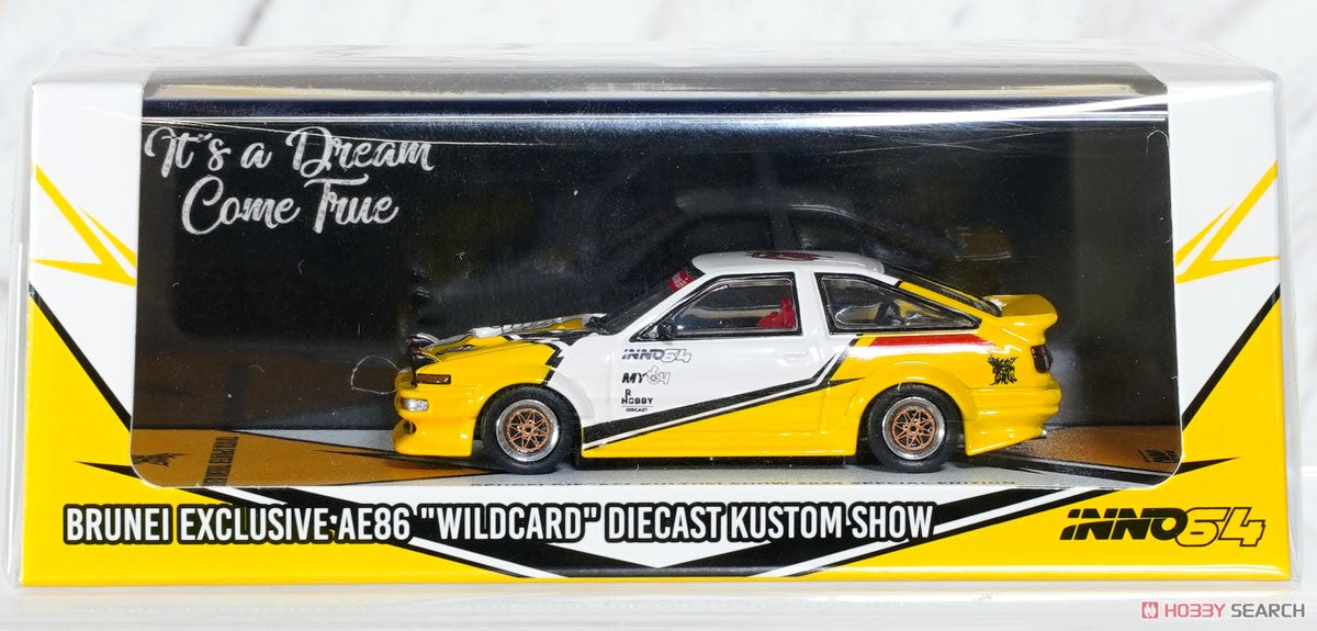 INNO64 Toyota Corolla AE86 Wildcard Kustom Show 1:64 Scale Die-Cast Model Car | Premium Metal JDM Collector Edition with Detailed Interior, Realistic Wheels & Acrylic Display Case | Yellow & White