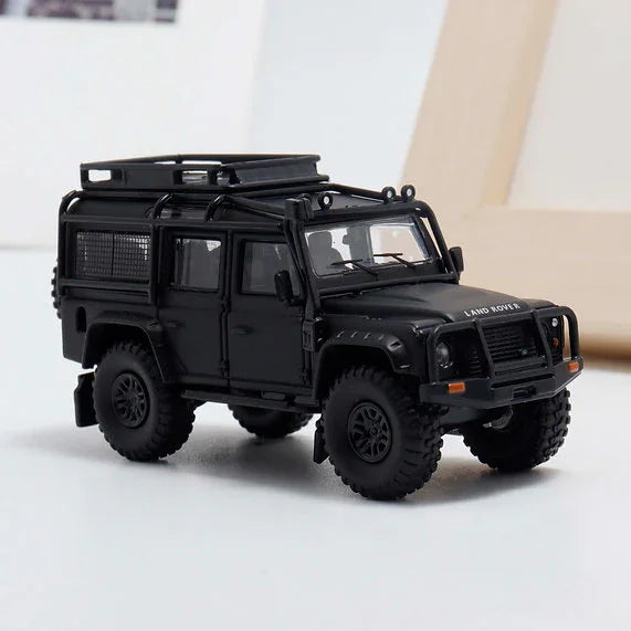 Decode Land Rover Defender 4x4 – White with Accessories | 1:64 Diecast Model Car- 5 Colors