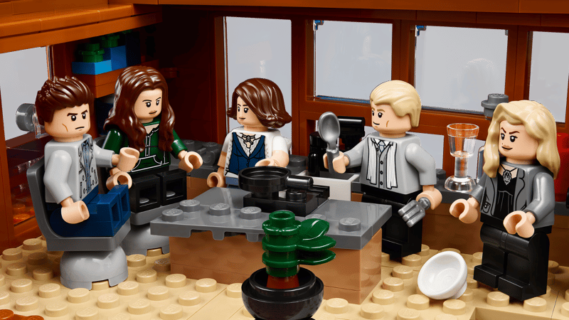 LEGO Ideas Twilight The Cullen House 21354 Building Set for Adults – Collectible Twilight Saga Display Model (2,001 Pieces)