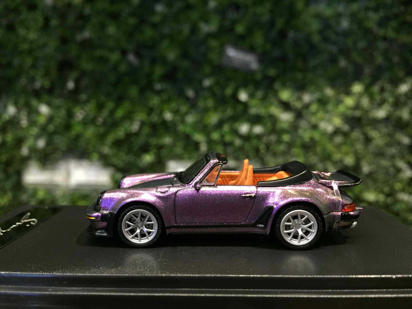 Rhino Model 1:64 Scale Singer 930 Turbo Study Cabriolet Convertible – Purple Diecast Car Model - Jaiman Toys