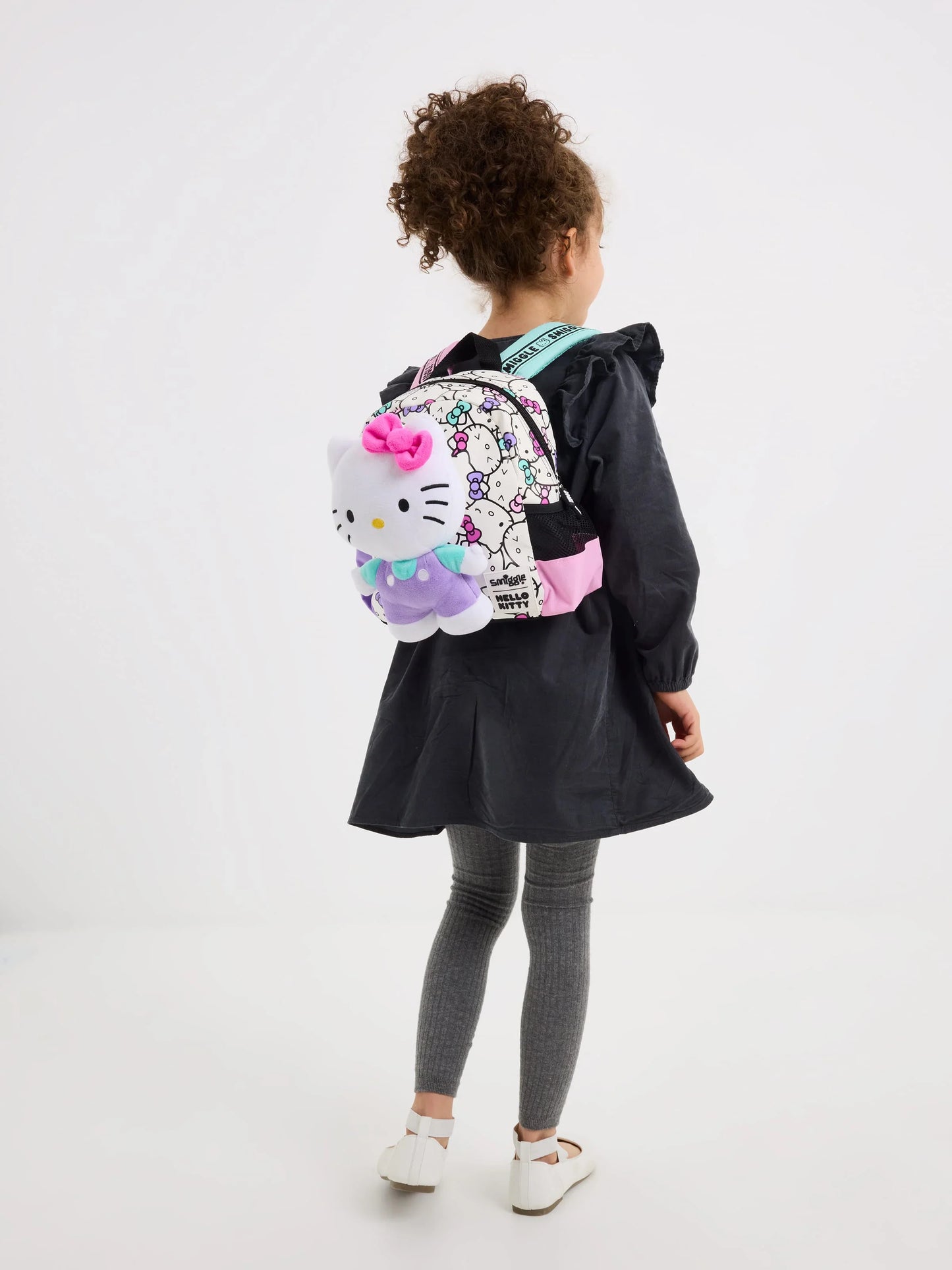 Smiggle Lunch Bag : Hello Kitty Hanging 11 Inch For Kids - Jaiman Toys