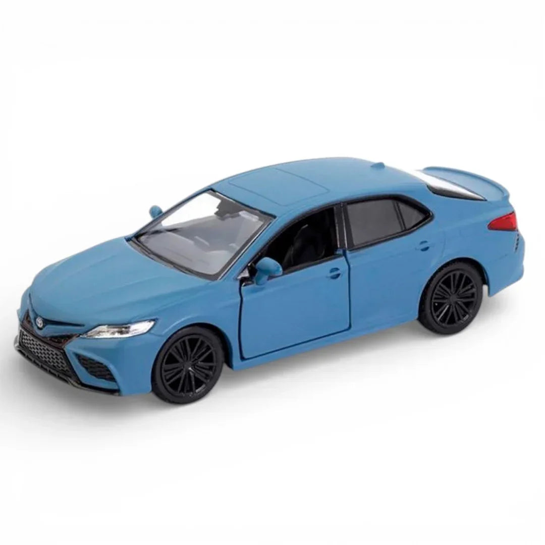 RMZ City 1:36 Toyota Camry (86) Die-Cast Car – Light Blue | Openable Doors, Pull Back & Go