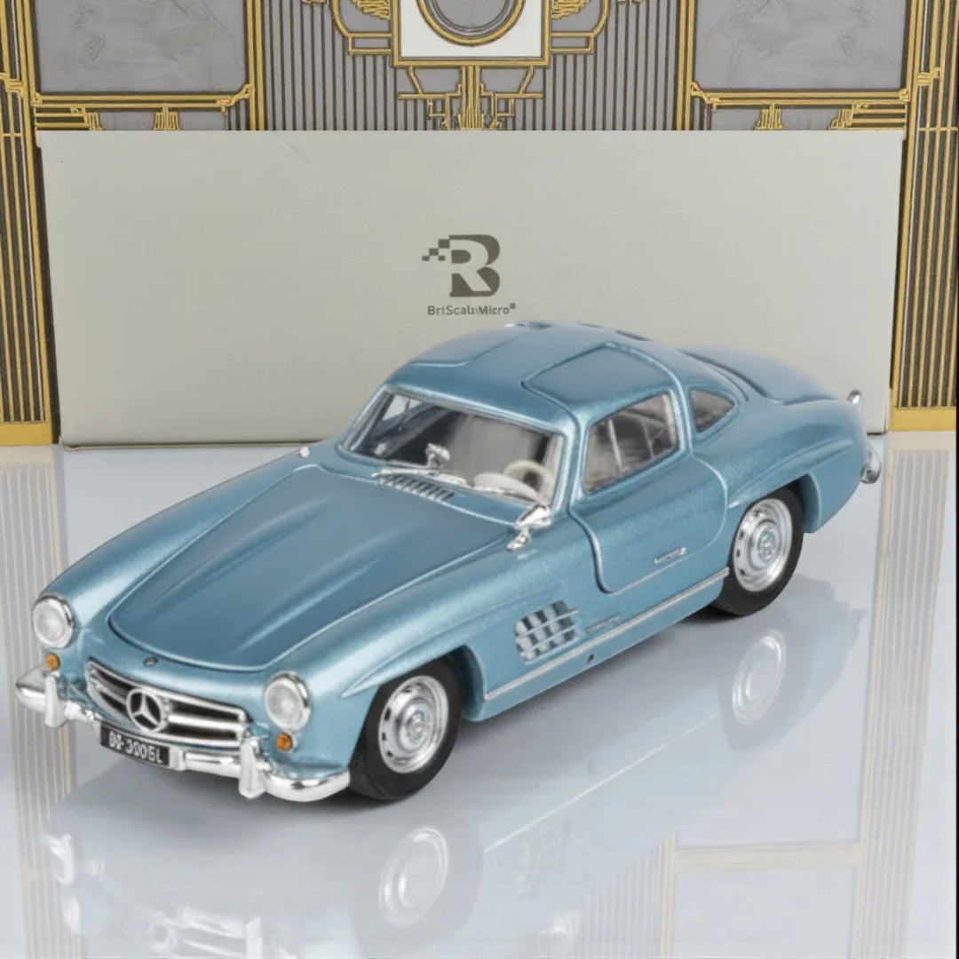 BSC 1:64 Scale Mercedes-Benz 300SL (1955) Ice Blue Diecast Model