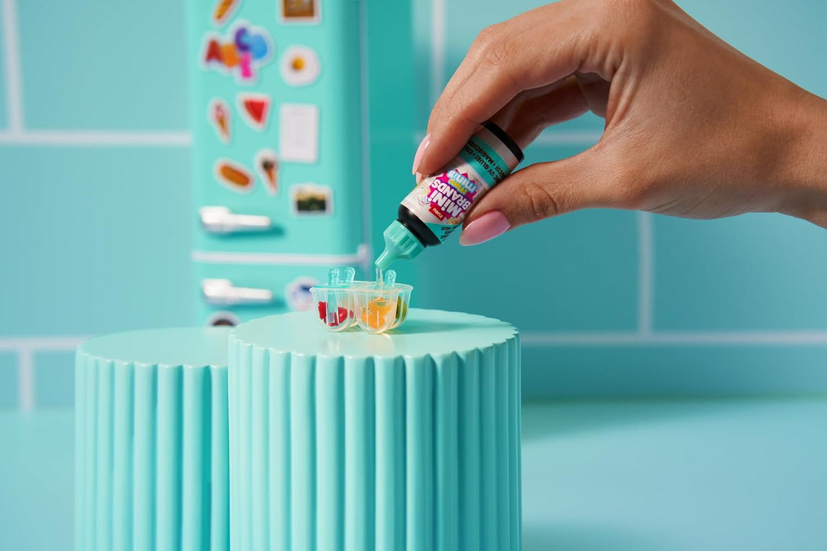 Mini Brands Fill The Fridge Season 1 Playset + 2 Mini Brands Capsules | Mini Grocery Fridge with Mini Food & Drink Collectibles | Toy Playset for Kids Ages 5+-Blue