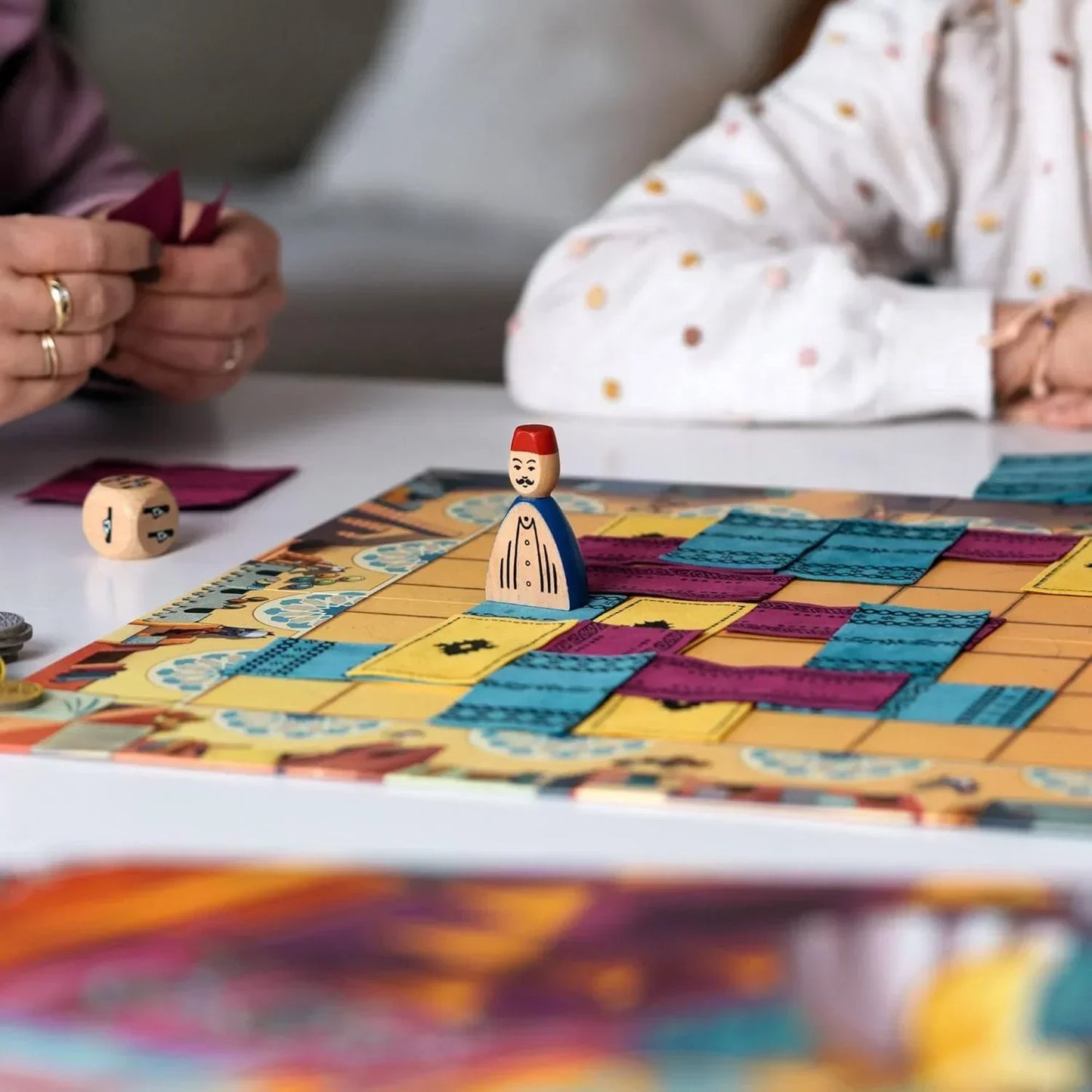 Marrakech Board Game β Strategic Family Game of Rugs & Negotiation - Jaiman Toys