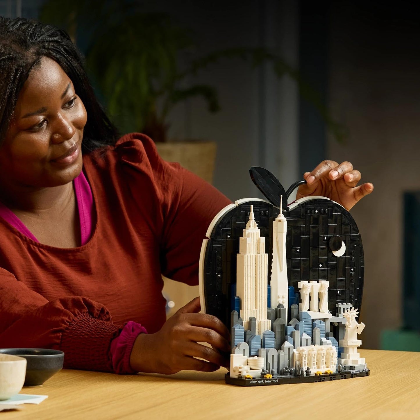 Lego 21066 Architecture New York Big Apple City Building Interior Stylish Toy Birthday Present Block Men Women