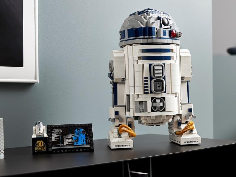 LEGO Star Wars 75308 R2-D2 Collectible Building Toy (2,314 Pieces)