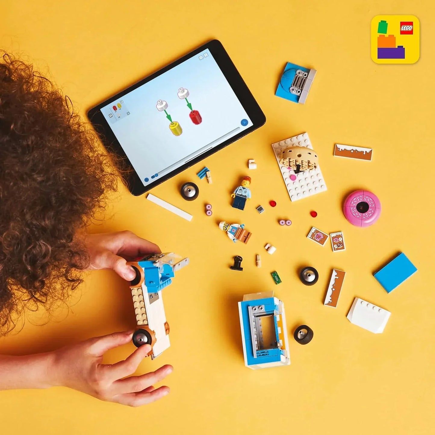 LEGO City- 60452 Doughnut Truck Toy with 2 Minifigures - Creative Building Toys for 5+ Year Old Boys & Girls - Mobile Food Stand with Accessories - Fun Gift Ideas for Birthdays & Holidays