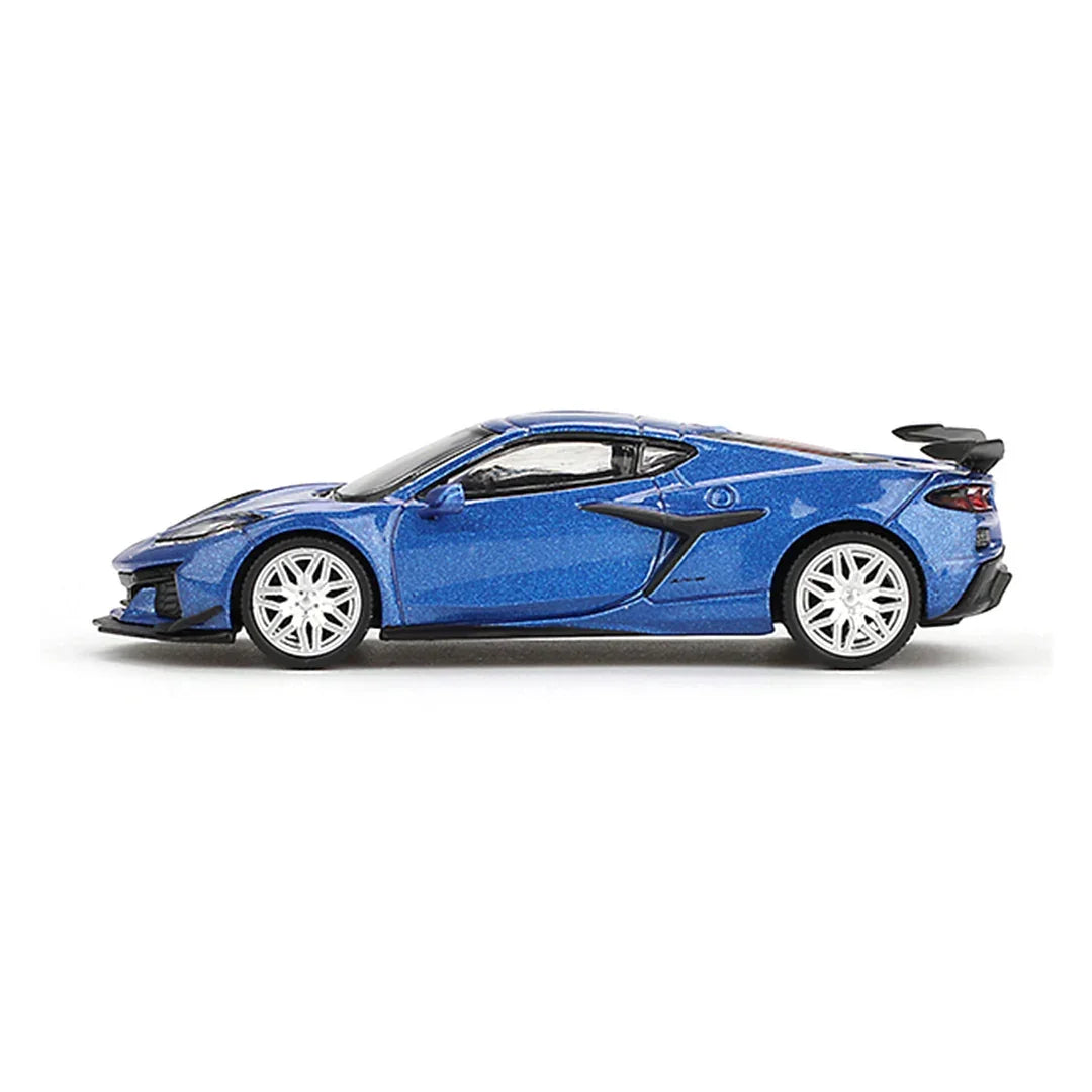 MINI GT Chevrolet Corvette Z06 (2023) – Elkhart Lake Blue Metallic | 1:64 Scale Diecast Model Car - Jaiman Toys