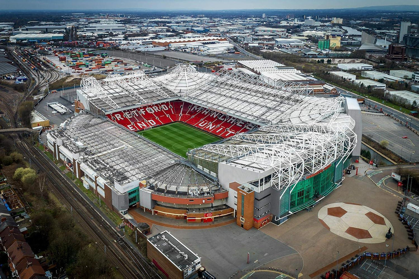 LEGO Creator Expert Old Trafford - Manchester United 10272 Building Kit