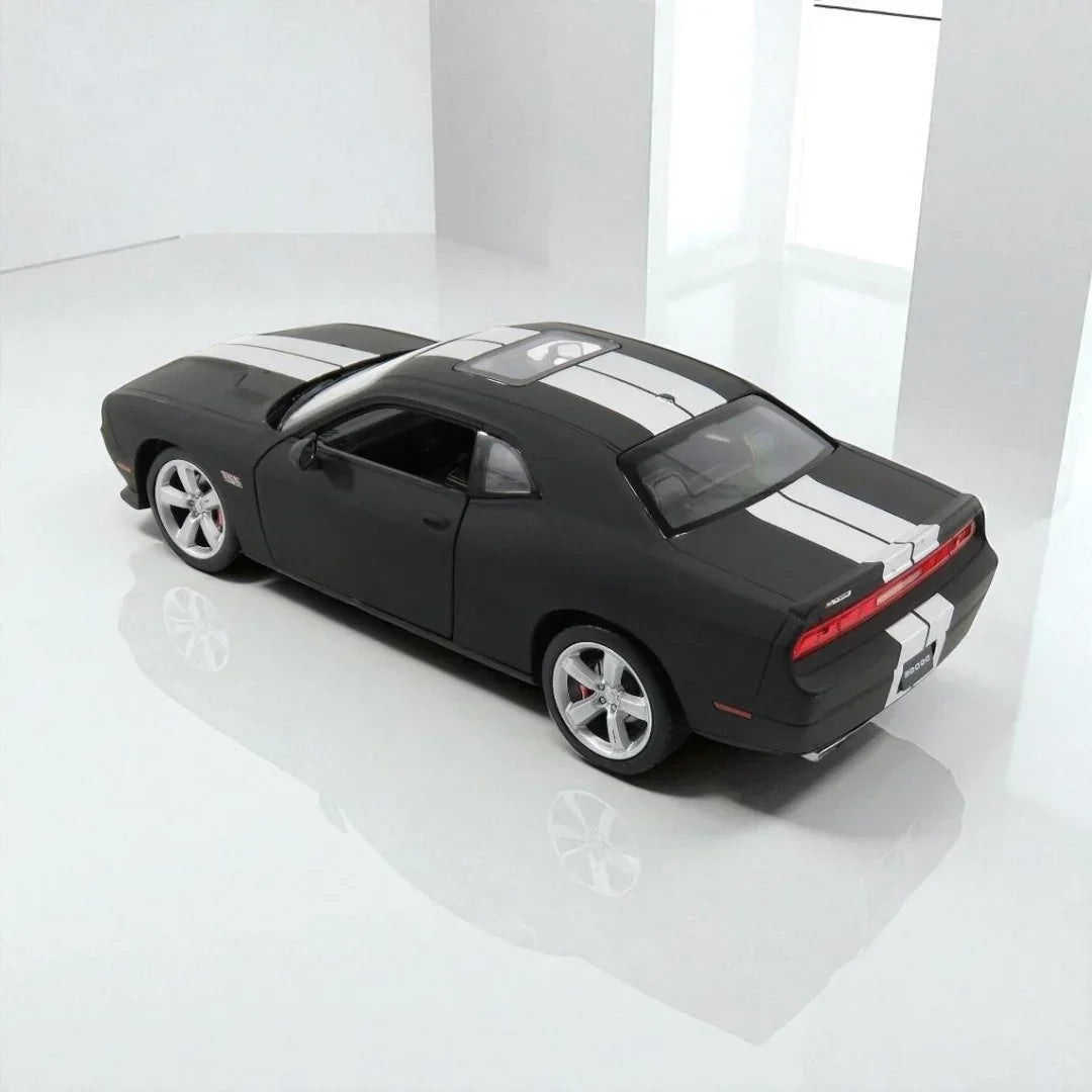 WELLY 1:24 2012 Dodge Challenger SRT Die-Cast Model – Black | Openable Doors (24049) - Jaiman Toys