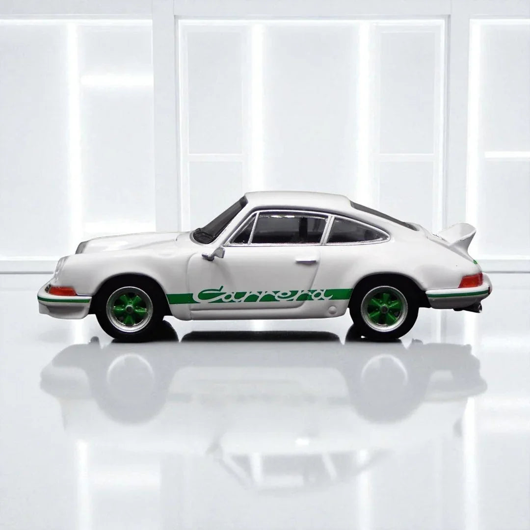MINI GT 1:64 PORSCHE 911 CARRERA RS 2.7 GRAND PRIX WHITE/GREEN (MGT00801-R) - Jaiman Toys