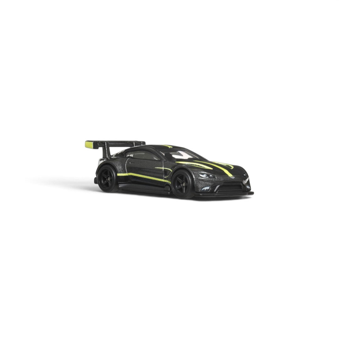 Hot Wheels Premium 1:64 Aston Martin Vantage GTE – Euro Speed Car Culture | Real Riders