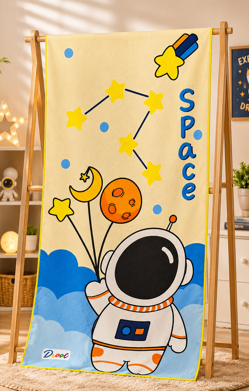 Space Astronaut Quick Dry Beach Towel 54 x 28 Inch | Super Soft & Absorbent Microfiber Towel for Kids, Beach, Pool, Gym & Travel