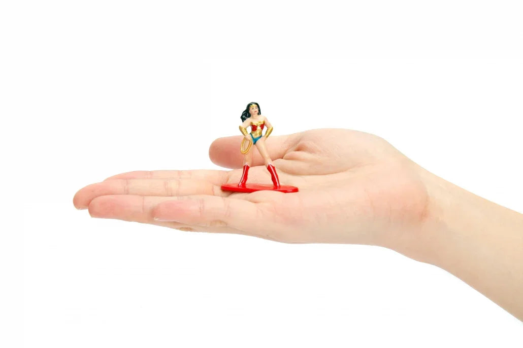 Wonder Woman DC38 Doll - DC - Nano Metalfigs 2 Inch - Jada Toys - Jaiman Toys
