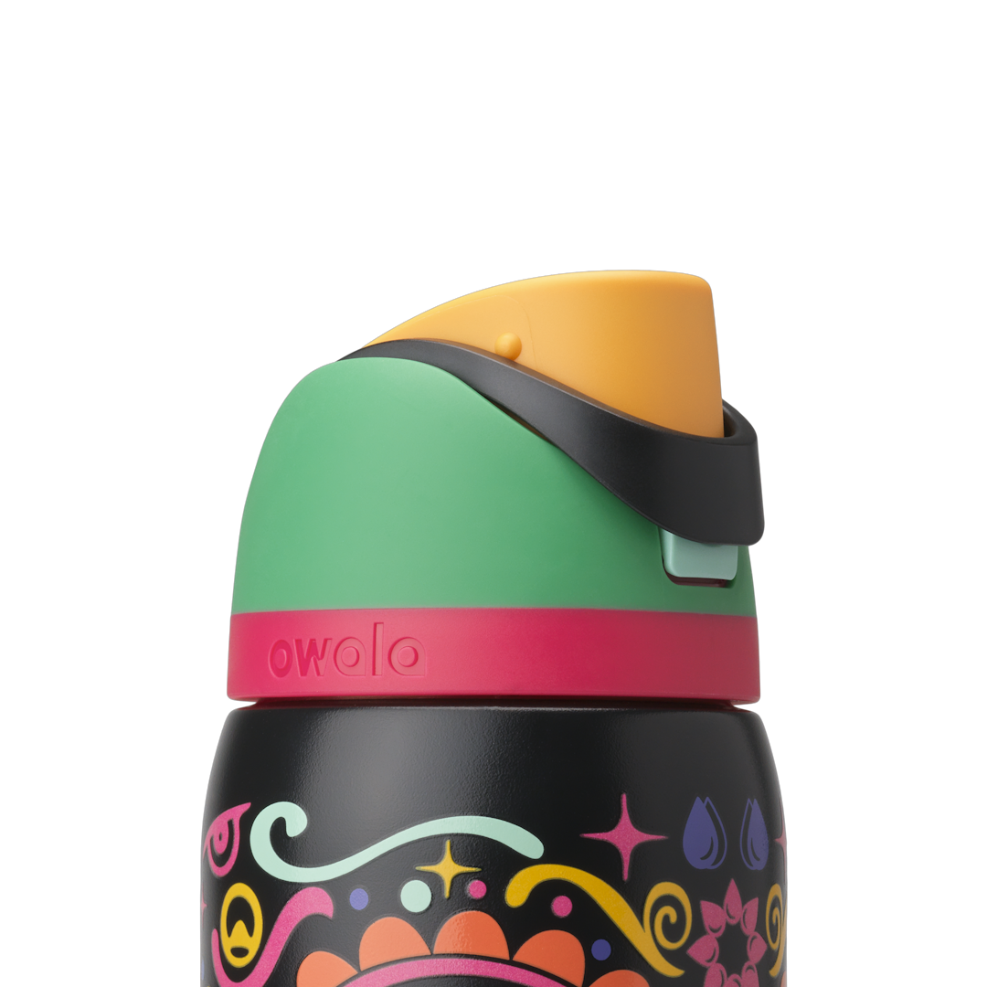 Owala 32oz (945ml) Insulated Stainless Steel Water Bottle – Flip Straw Leak-Proof Sports Bottle with Sugar Skull Design