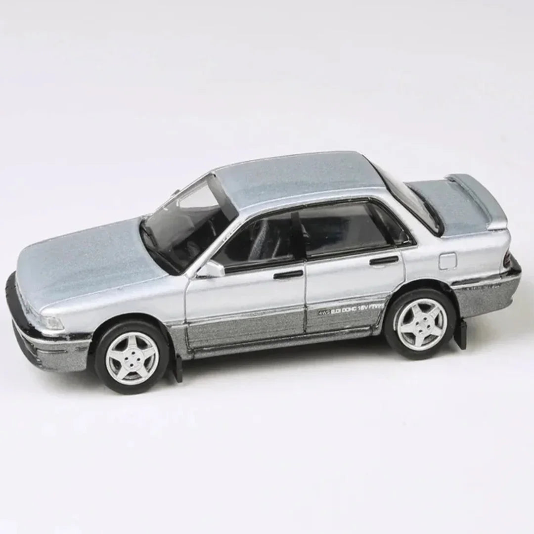 PARA64 1:64 1988 Mitsubishi Galant VR-4 Grace Silver RHD Diecast Model – Classic AWD Rally Sedan