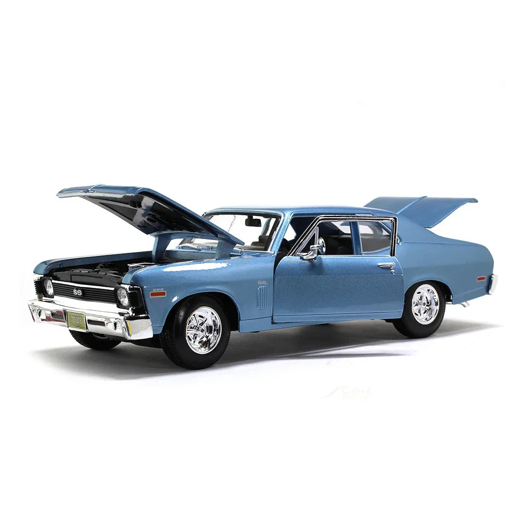 Maisto Chevrolet Nova SS 1970 1:18 Scale Diecast Model Car – Classic Muscle Car Collectible