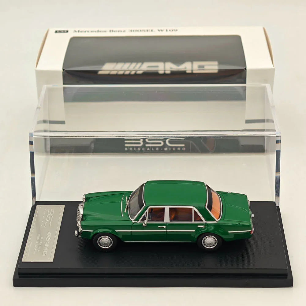 BSC 1:64 300SEL W109 AMG 6.8 Classic Green Model Diecast Metal Car - Jaiman Toys
