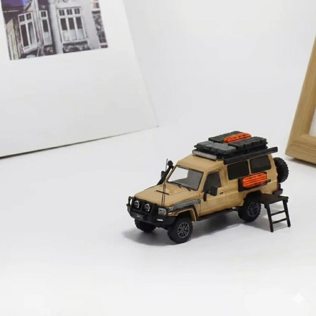 Autobots Models – 1:64 Toyota Land Cruiser LC79 Pickup (Double Cabin / Double Cab)