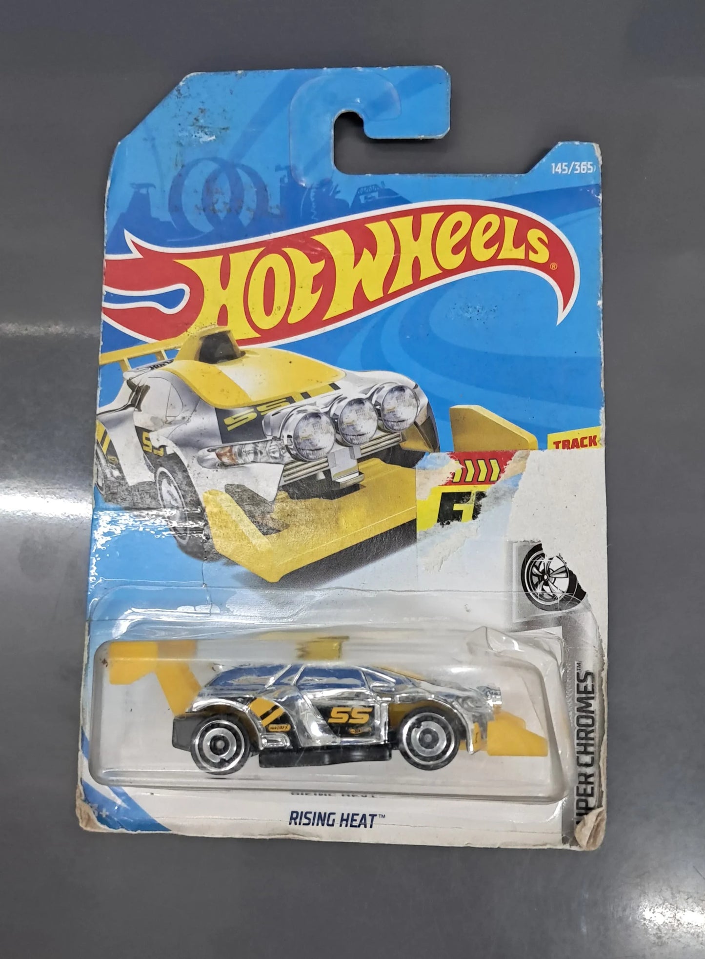 Hot Wheels Super CROMES Rising Heat - ( Card Damage ) - Jaiman Toys