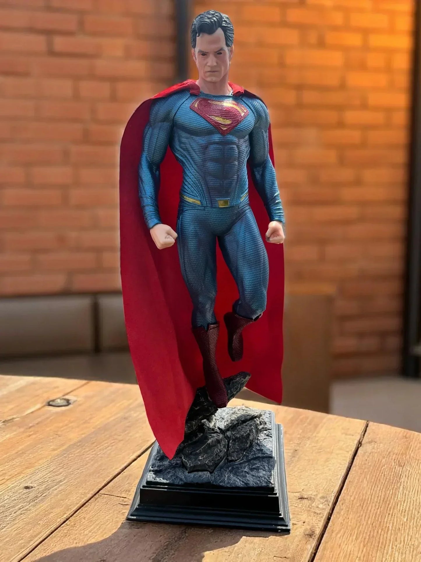 Superman Premium Action Figure – 50cm Collectible Statue with 2 Interchangeable Heads & Light-Up Eyes | DC Comics Hero Edition HW - Jaiman Toys