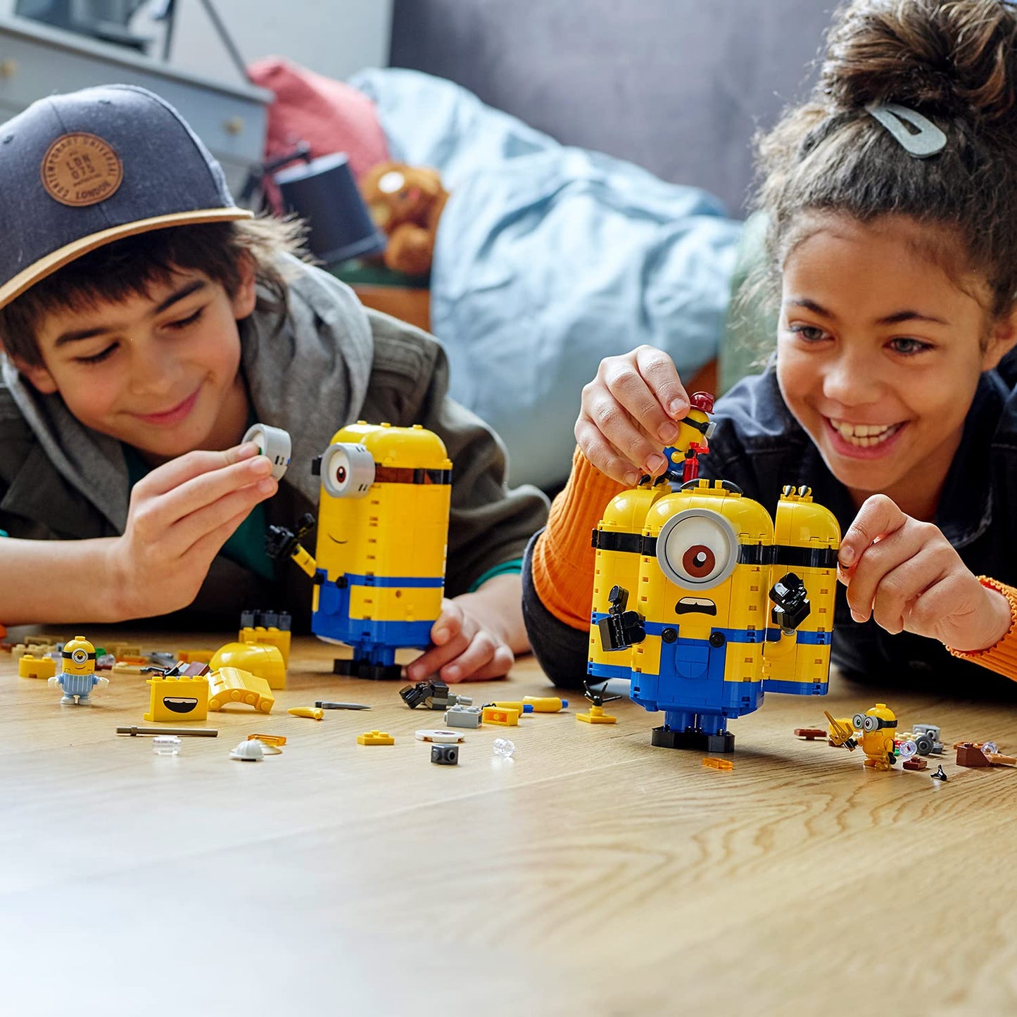 LEGO 75551 Minions Minions and their Buildable Lair