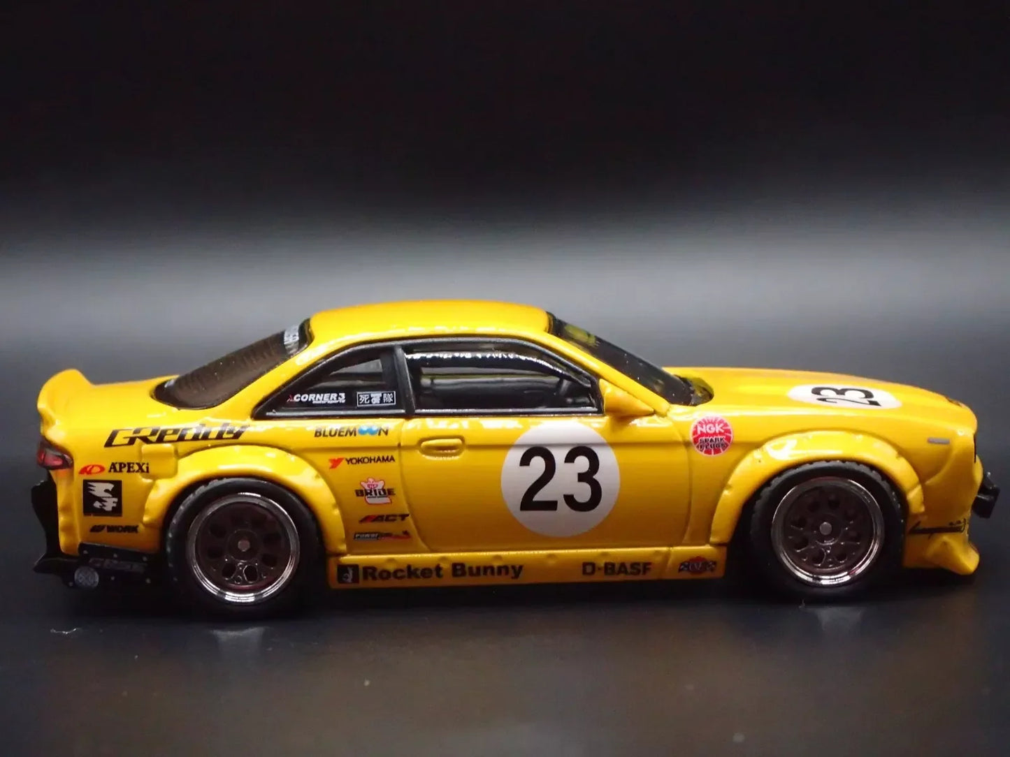 INNO64 1/64 Die-Cast NISSAN SILVIA (S14) BOSS "ROCKET BUNNY" SEMA 2015 BUNNY" SEMA 2015 - Jaiman Toys