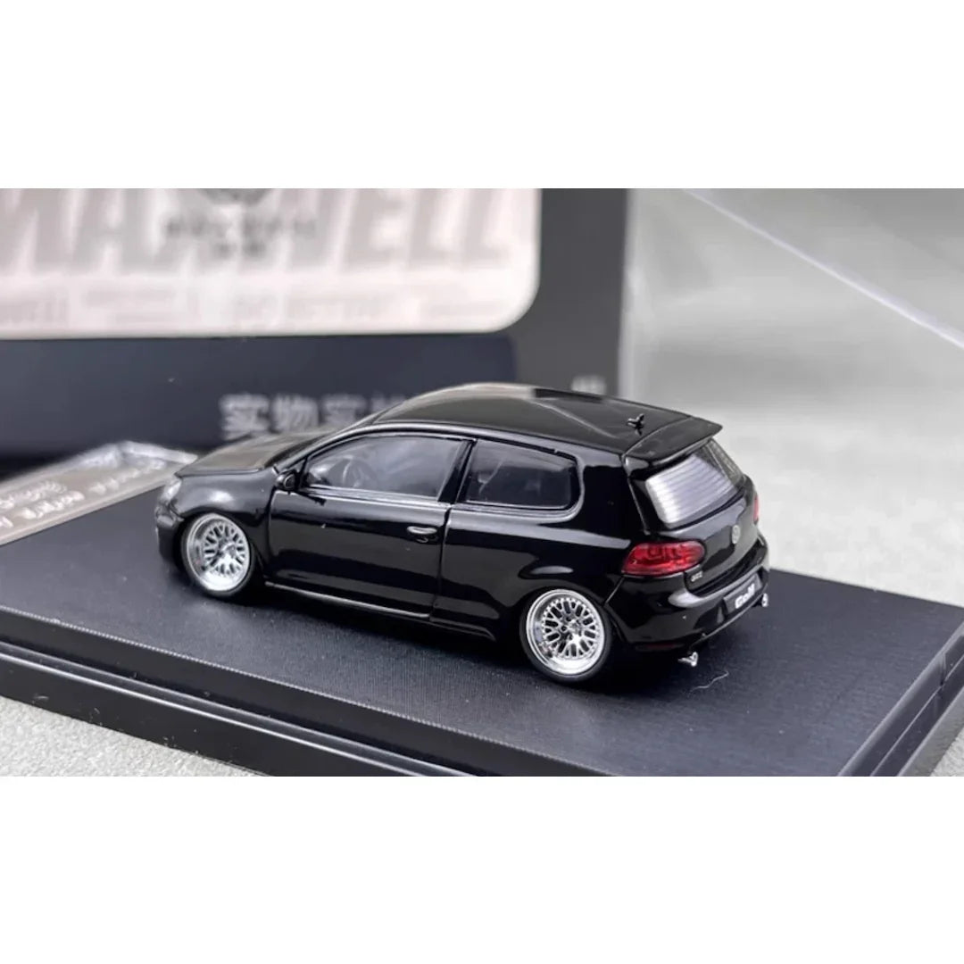 Maxwell 1:64 GOLF GTI MK6 BBS Black Diecast Car Model