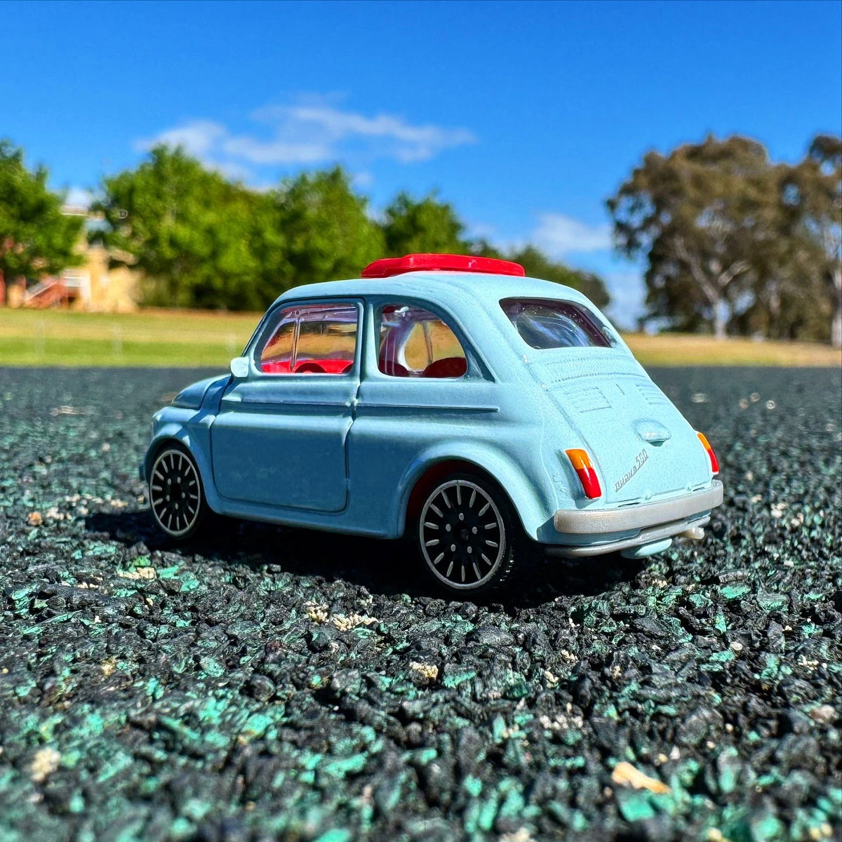 Majorette 1:64 Scale Fiat 500 D Vintage Die-Cast Metal Collectible Toy Car with Opening Bonnet for Kids Ages 3+ – Light Blue