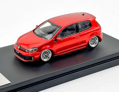 Maxwell  1:64 GOLF GTI MK6 BBS Red Diecast Car Model