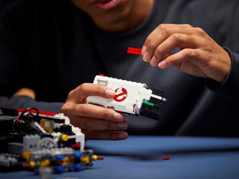 LEGO ICONS 10274 Ghostbusters ECTO-1  Building Kit (2,352 Pieces)