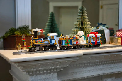 LEGO 10361 Holiday Express Train – Christmas Building Set (956 Pieces) | Festive Collectible Train Toy For Adults & Kids