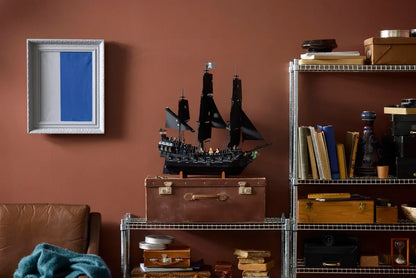 LEGO® 10365 Icons Captain Jack Sparrow’s Pirate Ship – Collectible Pirates of the Caribbean Ship Model ( 2862 Pieces)