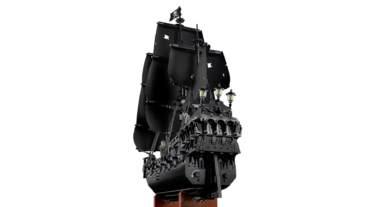 LEGO® 10365 Icons Captain Jack Sparrow’s Pirate Ship – Collectible Pirates of the Caribbean Ship Model ( 2862 Pieces)