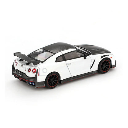 Mini GT 1:64 Nissan GT-R Nismo (R35) 2024 Brilliant White Pearl Diecast Model Car