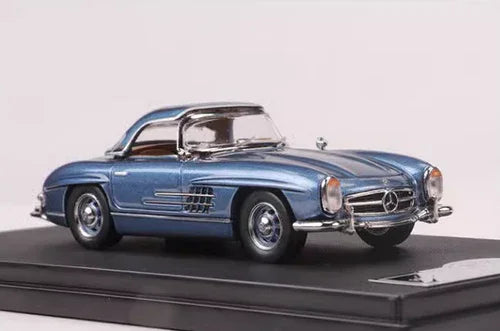 GFCC 1960 Mercedes-Benz 300SL Roadster Ice Blue 1/64 Scale Diecast Model Car - Jaiman Toys