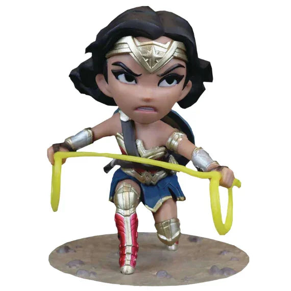Justice League – Wonder Woman Q-Fig Diorama by Quantum Mechanix (QMx) - Jaiman Toys