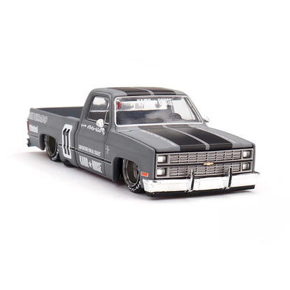 Mini GT 1/64 Chevrolet Silverado KAIDO V2 Diecast Scale Model Car - Jaiman Toys