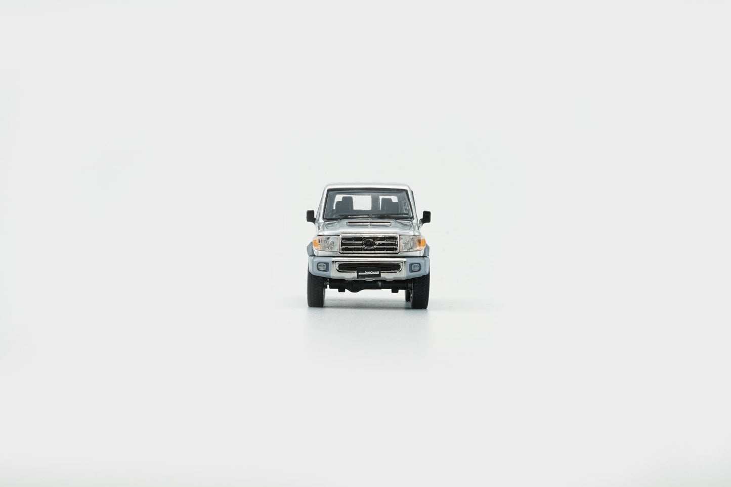 BM Creations 1:64 Toyota Land Cruiser LC76 Diecast Model Car | Premium Collectible with Opening Parts & Accessories | Three Color Variants