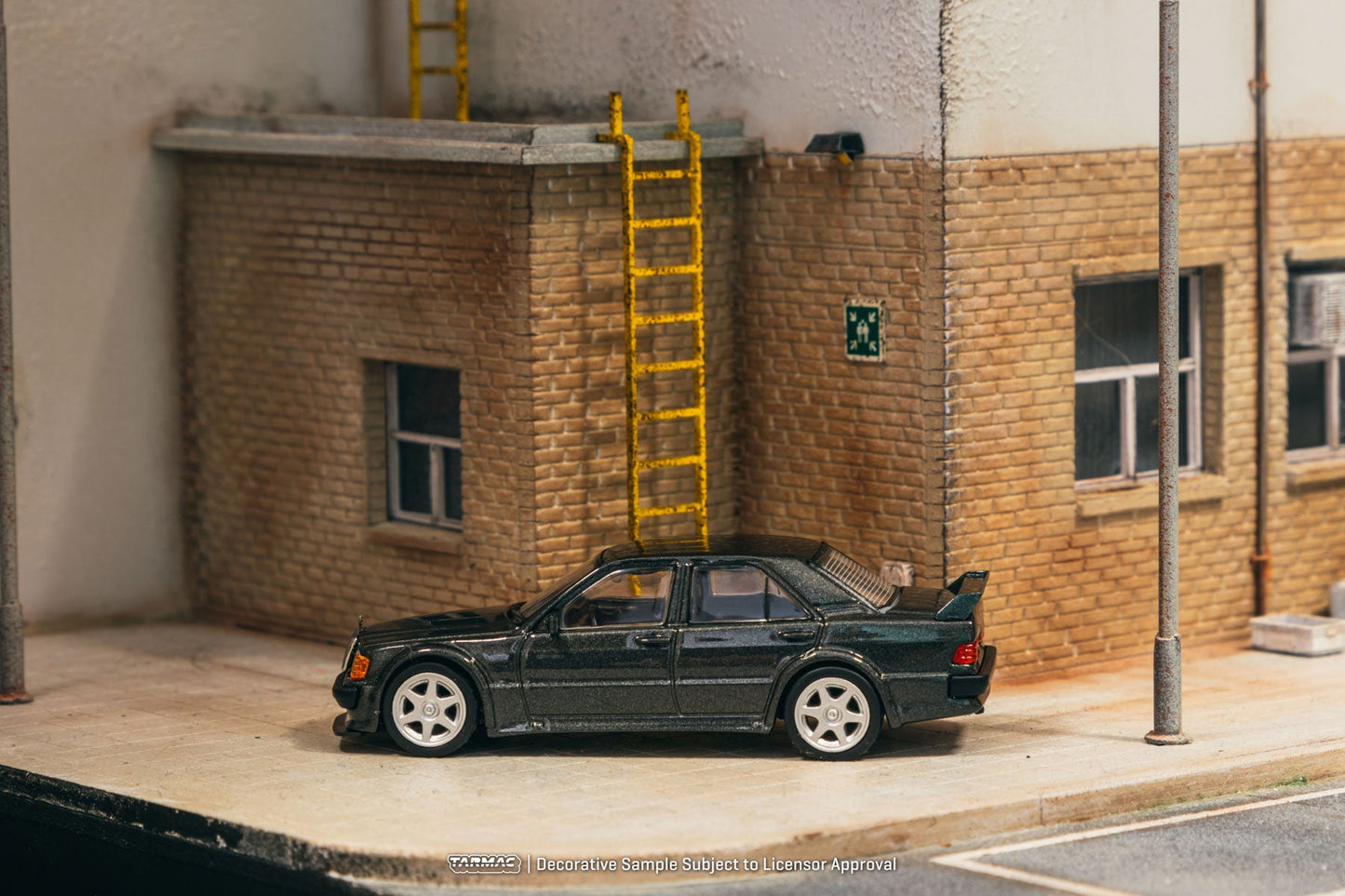 Tarmac Works GLOBAL64 1:64 Mercedes-Benz 190E 2.5-16 EVO 1 Blue-Black Metallic Diecast Model Car (T64G-057-BK)
