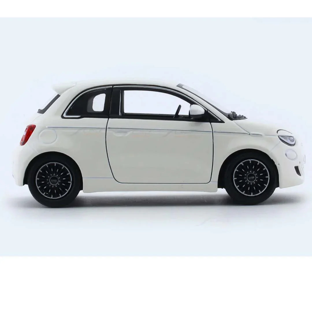 2023 Fiat 500e White 1:24 Scale Diecast Model Car by Bburago – Official Licensed Collectible - Jaiman Toys