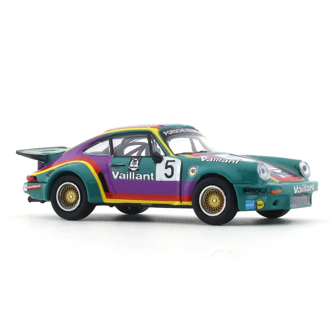 PARA64 1:64 Porsche 911 3.0 RSR “Vaillant” 1975 – Diecast Model Car Collector Edition