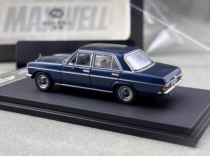 Maxwell Model 1:64 Mercedes-Benz W114 Strich 8 Blue Die-Cast Model Car | Classic Luxury Sedan Collectible with Display Base