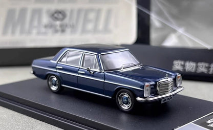 Maxwell Model 1:64 Mercedes-Benz W114 Strich 8 Blue Die-Cast Model Car | Classic Luxury Sedan Collectible with Display Base