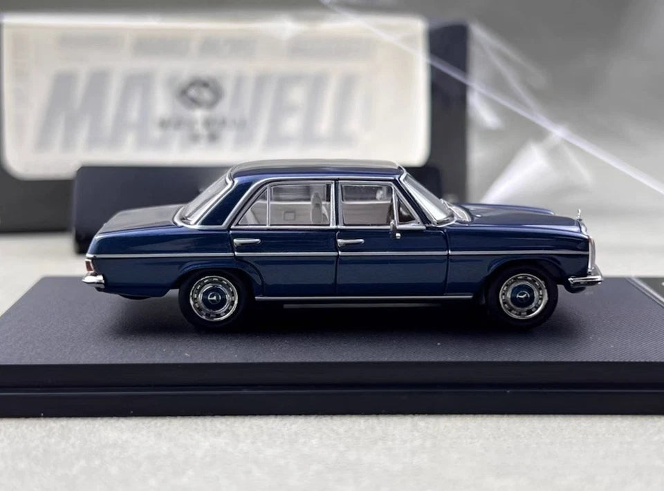 Maxwell Model 1:64 Mercedes-Benz W114 Strich 8 Blue Die-Cast Model Car | Classic Luxury Sedan Collectible with Display Base
