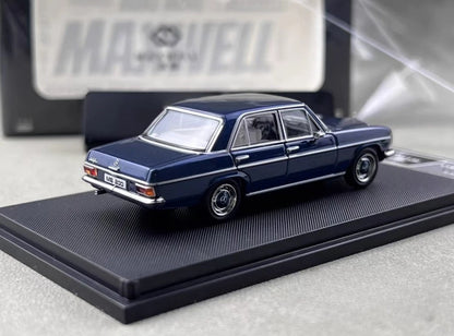 Maxwell Model 1:64 Mercedes-Benz W114 Strich 8 Blue Die-Cast Model Car | Classic Luxury Sedan Collectible with Display Base