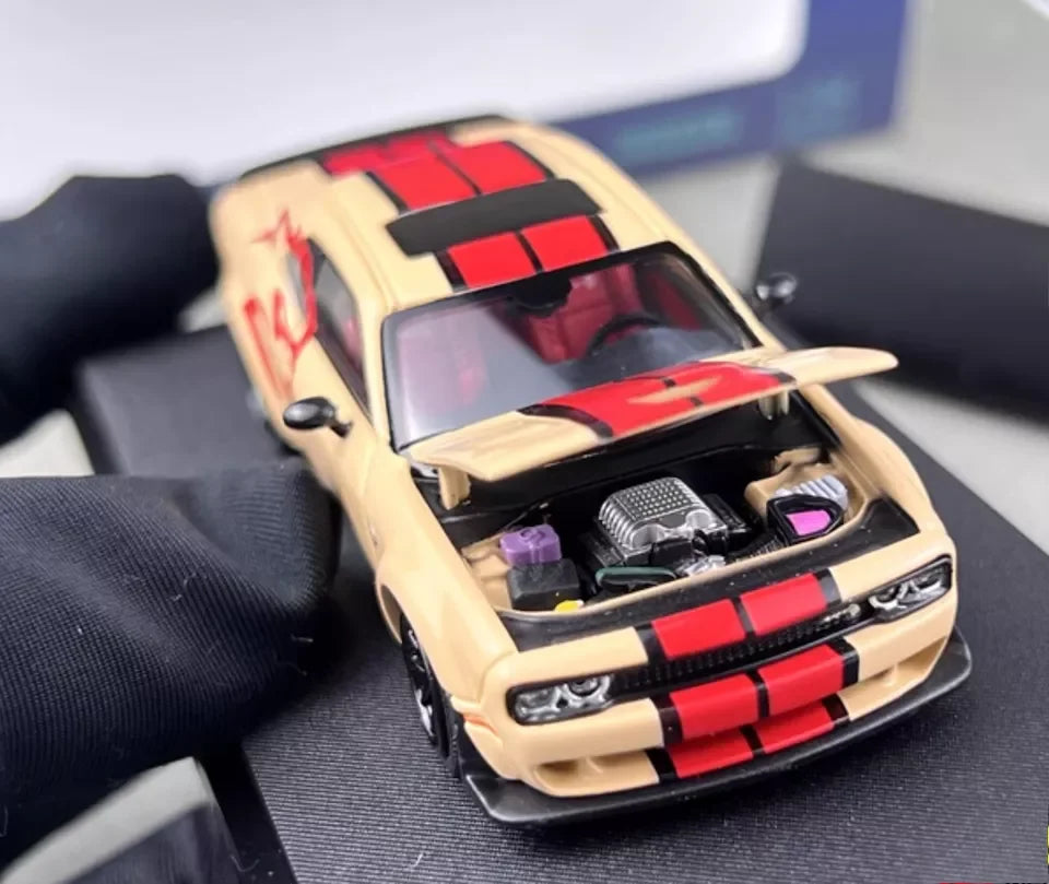 Stance Hunters 1:64  Dodge Challenger SRT Hellcat Beige/Red Graphics –  Diecast Car