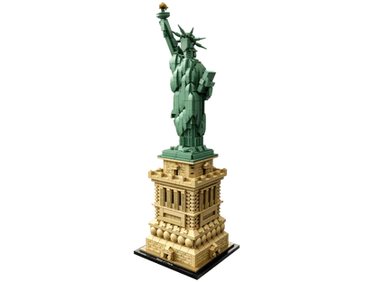 LEGO Architecture 21042 Statue of Liberty Construction Toy for Adults, Multicolor (1685 Pieces)