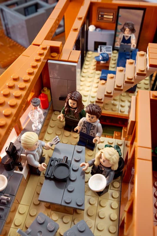 LEGO Ideas Twilight The Cullen House 21354 Building Set for Adults – Collectible Twilight Saga Display Model (2,001 Pieces)